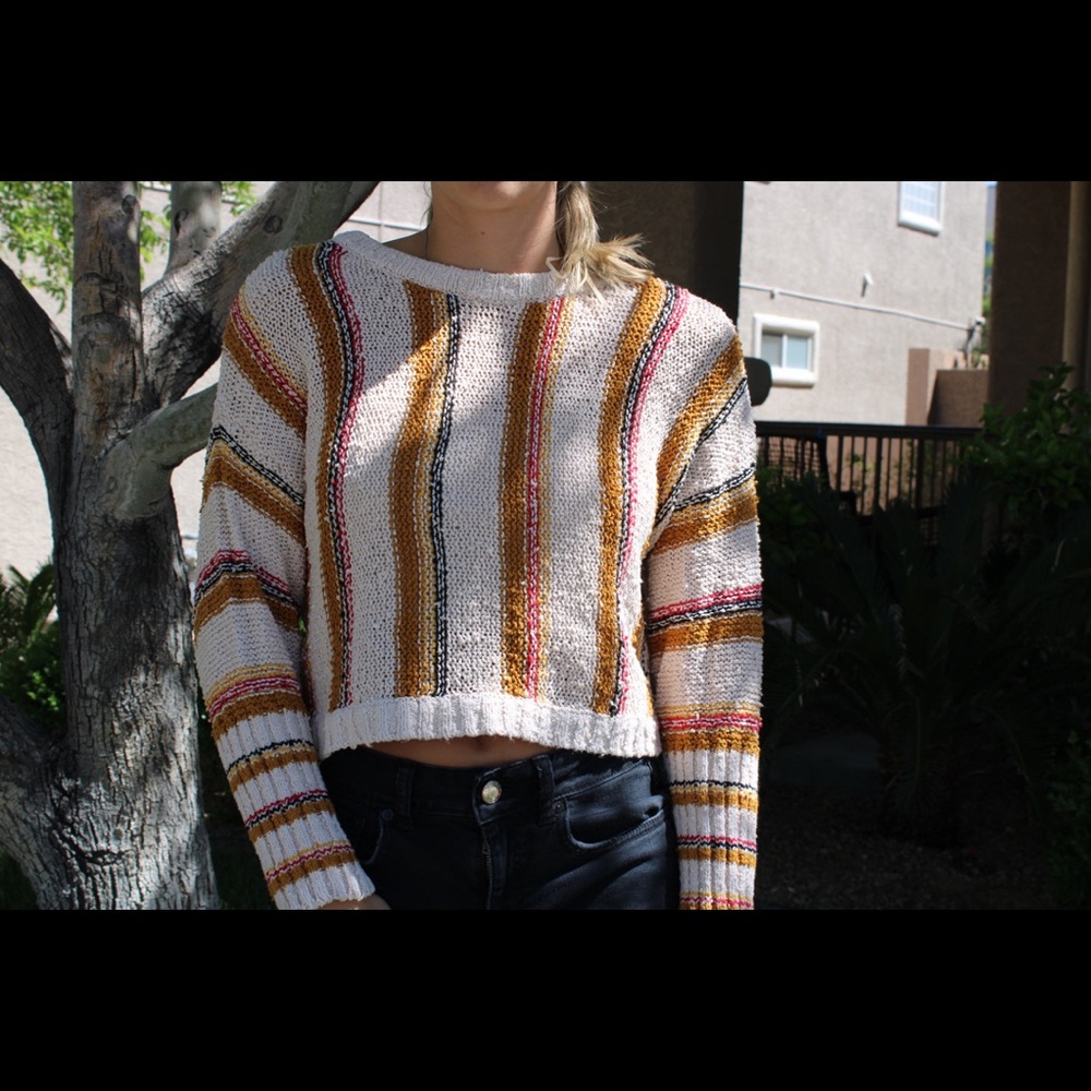 Cropped sweater